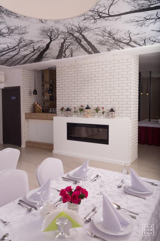 Gosciniec Debicki Hotel Debica  Exterior photo